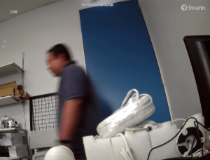 The cause of blurring of moving objects in CCTV علت تار شدن اشیا متحرک چیست