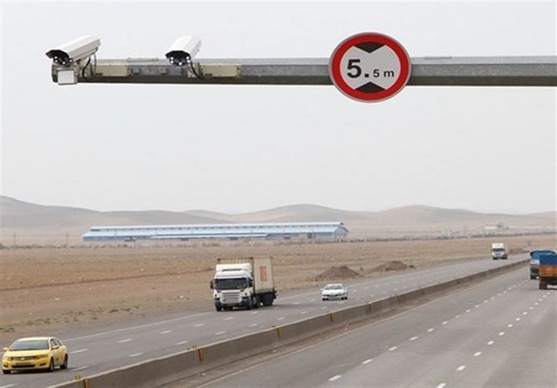 How does a red light camera work دوربین چراغ قرمز چطور کار می کند