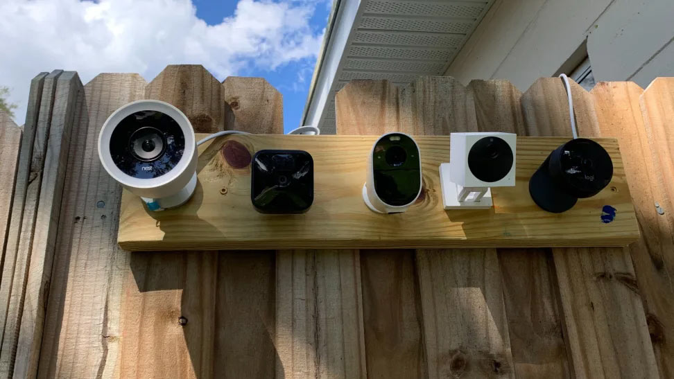 The-best-outdoor-surveillance-camera چه دوربین مدار بسته ای بخرم