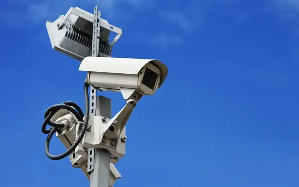 Cheap-license-plate-reader-camera (1) قیمت دوربین پلاک خوان ارزان